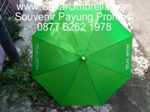 Payung standar hijau